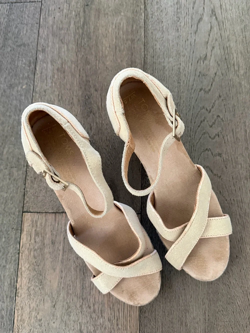 toms metallic neutral jute wedges